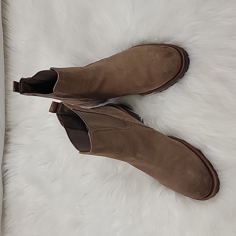 Sam Edelman Jaclyn Leather Lug Sole Chelsea Ankle Boots Weatherproof